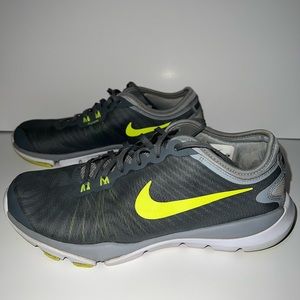 Women Nike Size 8 Running Shoes